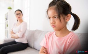 Bagaimana Orang Tua Narsisis Bentuk Masa Depan Anak
